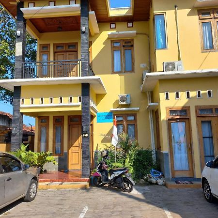 Riki Guesthouse Syari'Ah Jepara Esterno foto