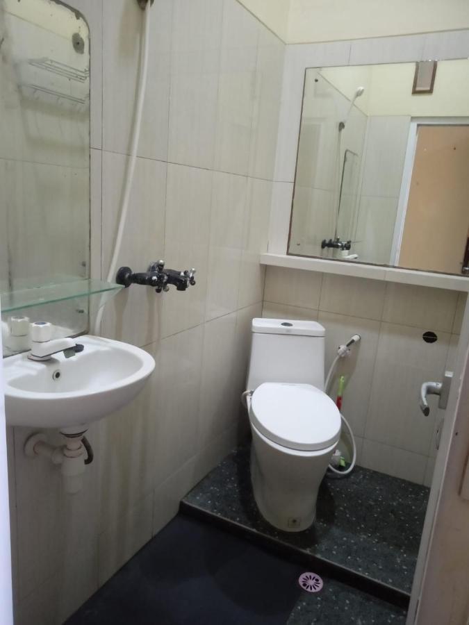 Riki Guesthouse Syari'Ah Jepara Esterno foto